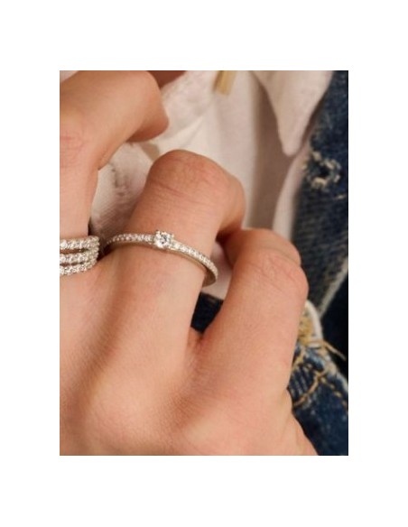 Anillo Multibanda de Plata con Circonitas | Textura y Brillo en Equilibrio
