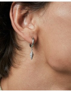 Pendientes de hombre de acero criolla con colgante 2