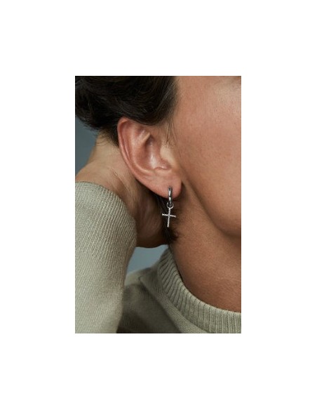 Pendientes de hombre de acero con cruz colgante