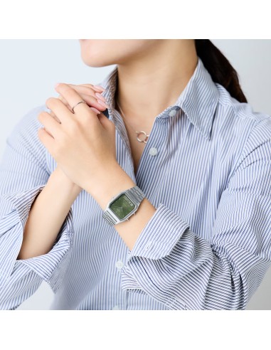 Reloj Casio AQ-230A-3AMQYES - Diseño Retro y Versatilidad