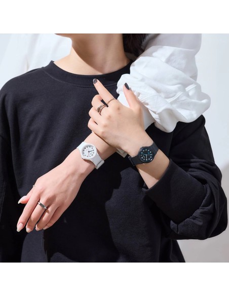 Reloj Casio LQ-24B-1BEF - Elegancia Clásica y Ligereza