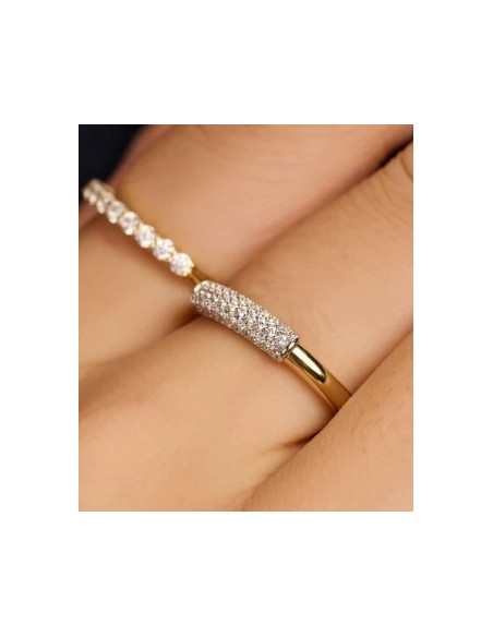 Anillo moderno con pavé plata de 1ª ley