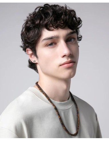 Pendientes de acero en forma de pirámide en negro