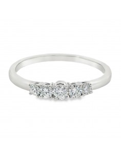 Anillo de 18k 5 brillantes de laboratorio