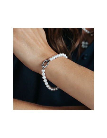 Pulsera de perlas blancas con cierre de plata
