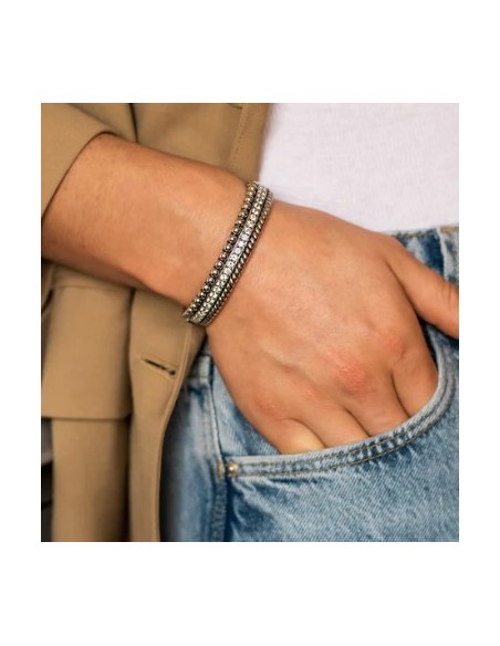 Pulsera Rígida de Plata con Circonitas | Elegancia con Detalle Texturizado

