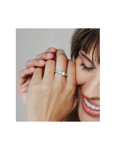 Anillo mujer de plata esfera y circonitas