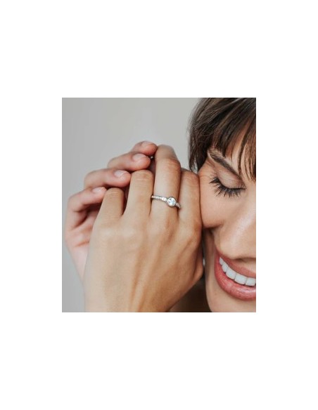Anillo mujer de plata esfera y circonitas