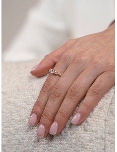 ANILLO CIRCONITAS ORO AMARILLO 18K