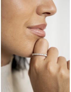 Anillo de Oro con Diamantes | Brillo Eterno y Elegancia Sofisticada