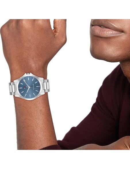 Reloj Tommy Hilfiger para Hombre 1710670 - Sofisticación en Acero Inoxidable
