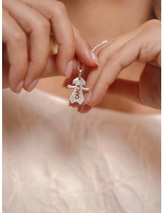 Gargantilla niña nombre carla plata de 1ª ley